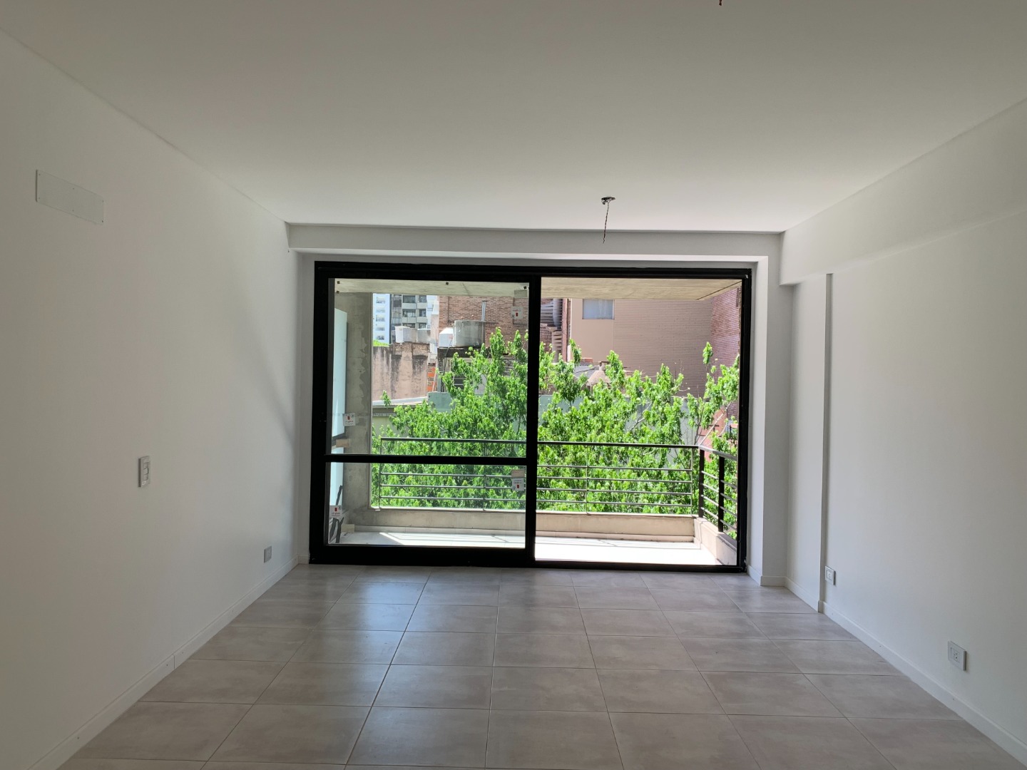 Amplísimo Monoambiente en venta 