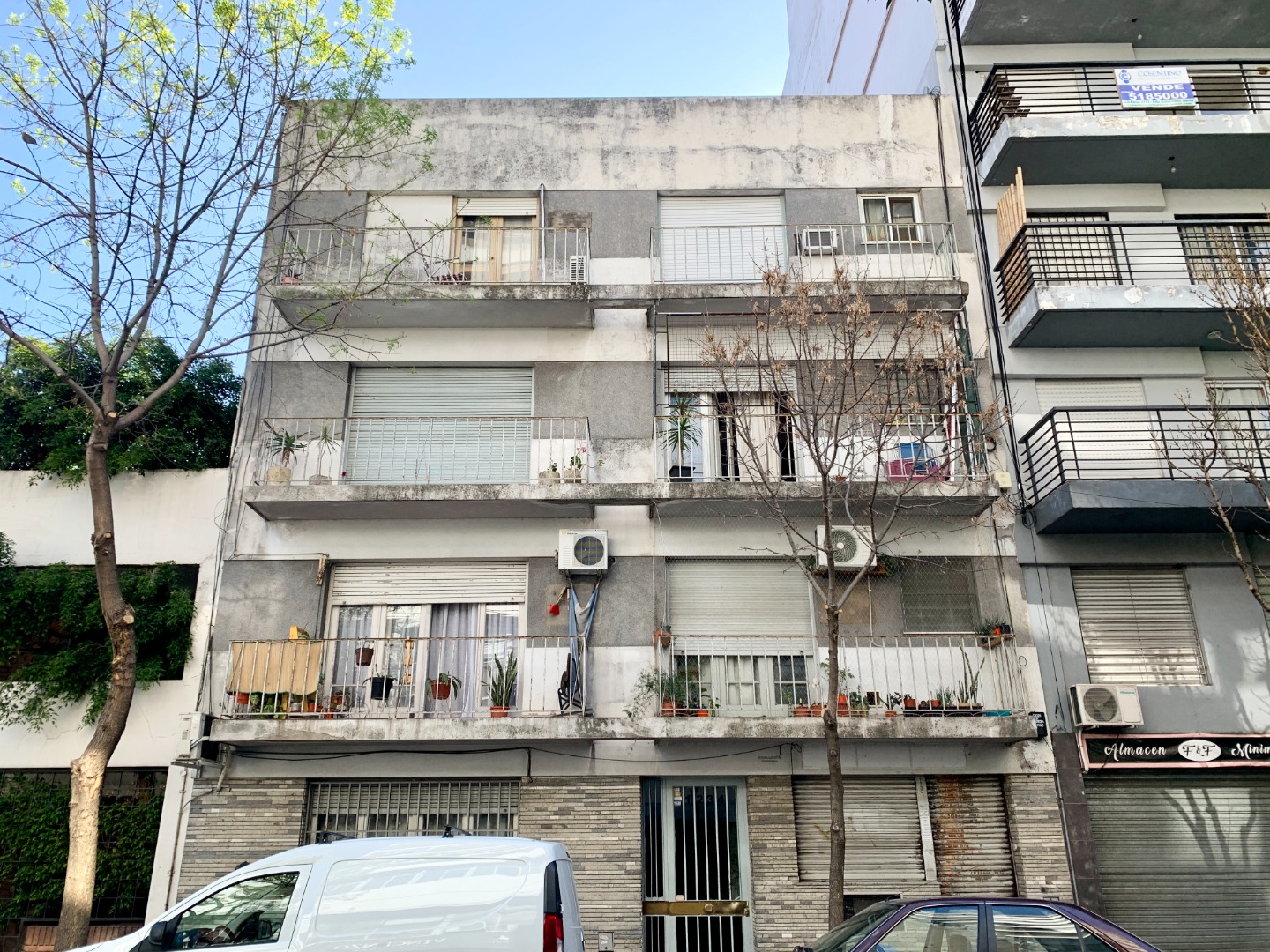 Amplio monoambiente en alquiler